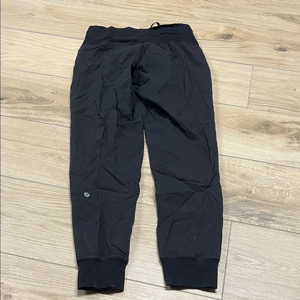Lululemon Dance Studio Mid-Rise Jogger - Blk - Picture 3 of 4